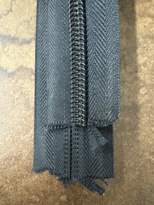 #8 and #10 Nylon Coil Zipper Chain (Yardage)